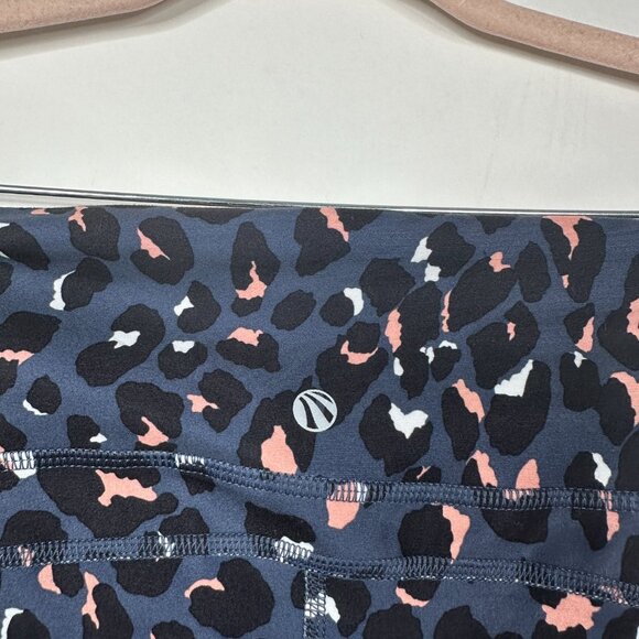 2/$24 Marika Sport Leopard Print Capri Leggings Navy XL 16/ 18 #A0253 TRB2 - Picture 6 of 8